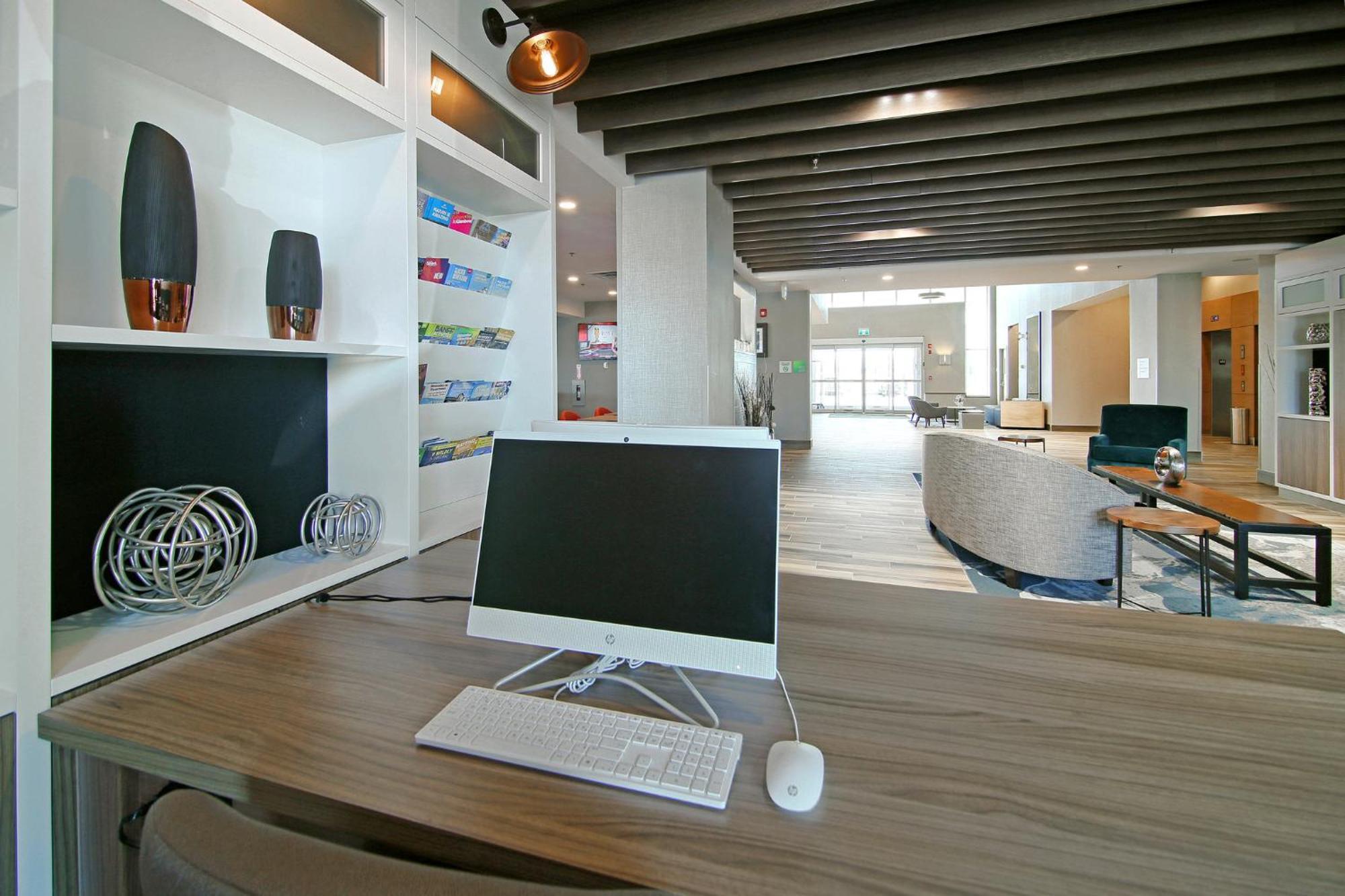 Holiday Inn Hotel & Suites - Calgary Airport North By Ihg Luaran gambar